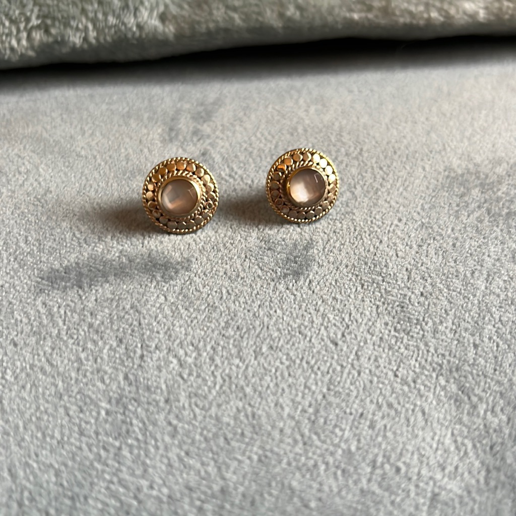 Anna Beck Gold And Sterling Silver Bali Stud Earrings With Gray Stone